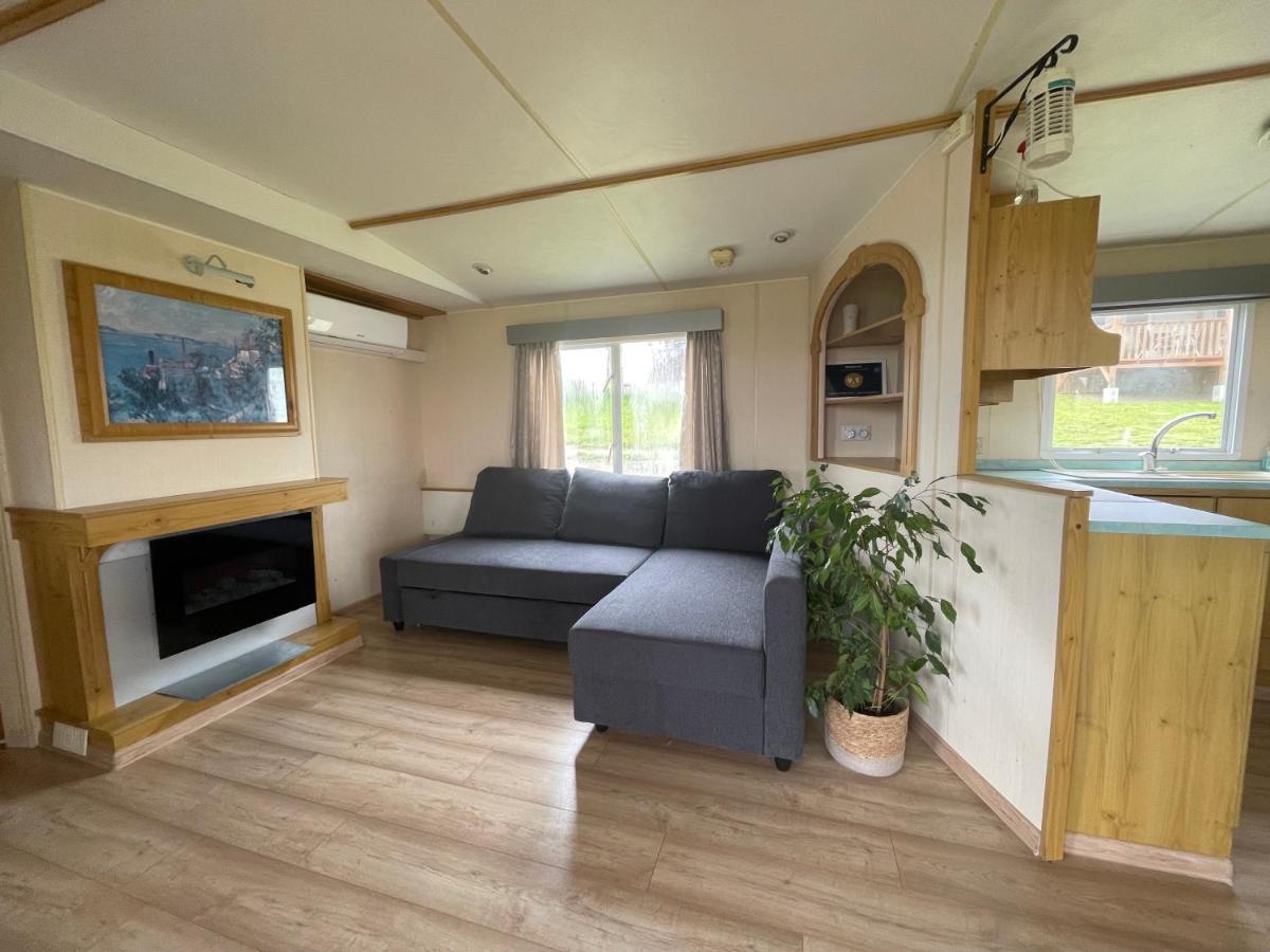 Mobilheim Atlas Villa V. - Vyrovicka Prehrada Znojmo Extérieur photo
